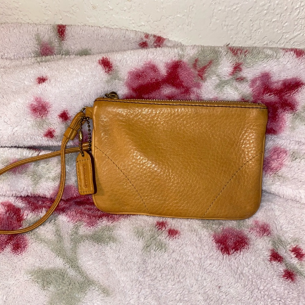 Vintage Tan Leather Coach Wristlet